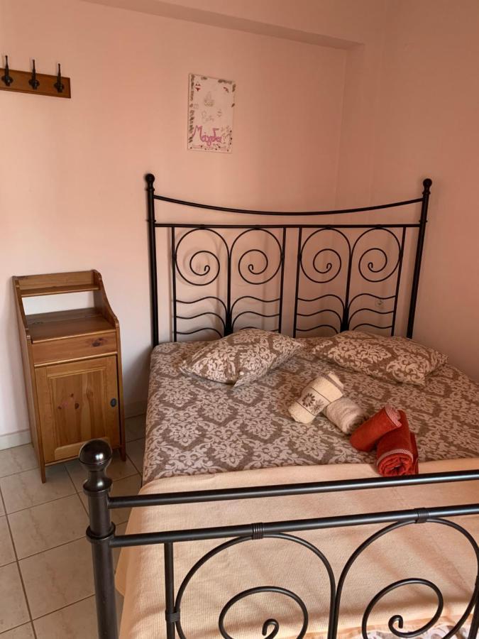 Magdalena & Bambino Apartments Сарті Екстер'єр фото